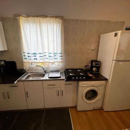 Girne Center 3 Rooms 150 M To Beach Esterno foto