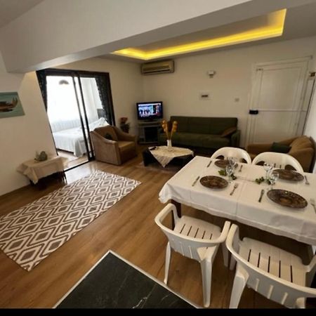 Girne Center 3 Rooms 150 M To Beach Esterno foto