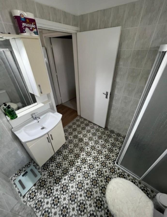 Girne Center 3 Rooms 150 M To Beach Esterno foto